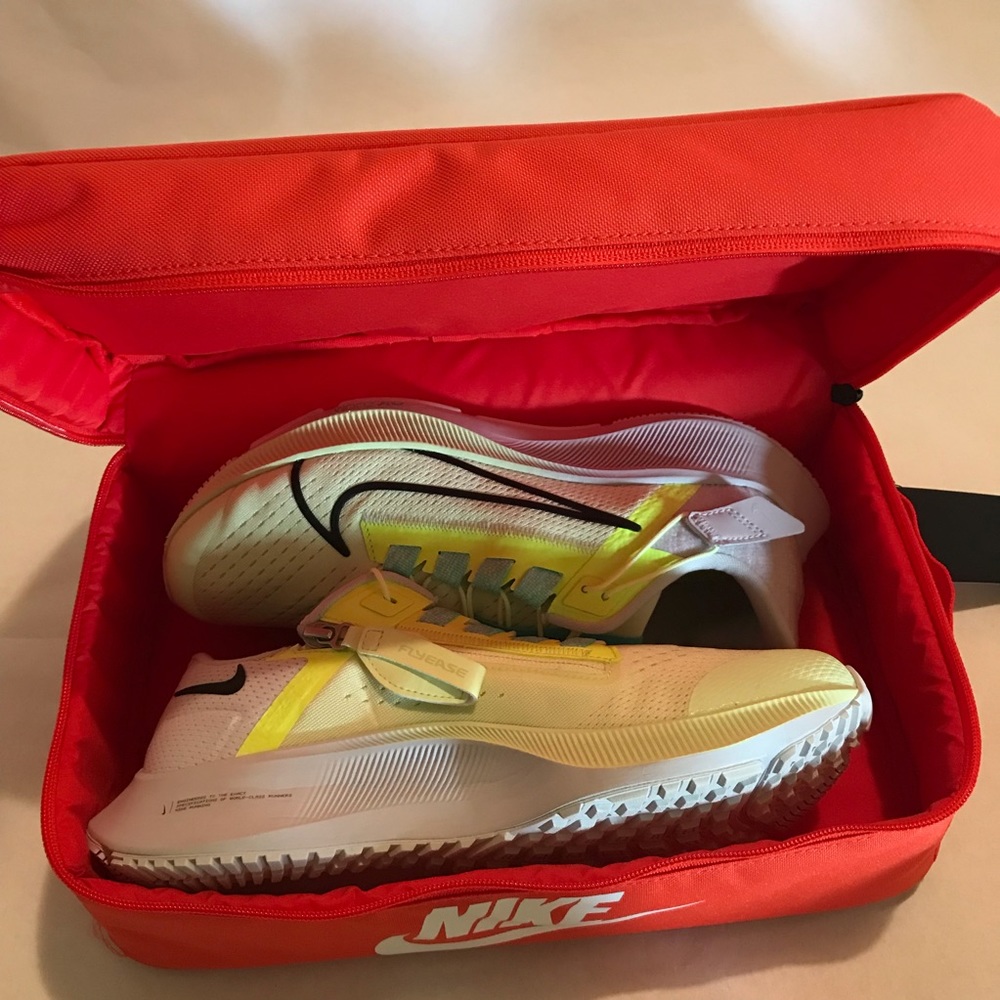 LAST ONE - FREE* Nike Shoebox Bag Orange/Orange/White - Picture 12 of 15